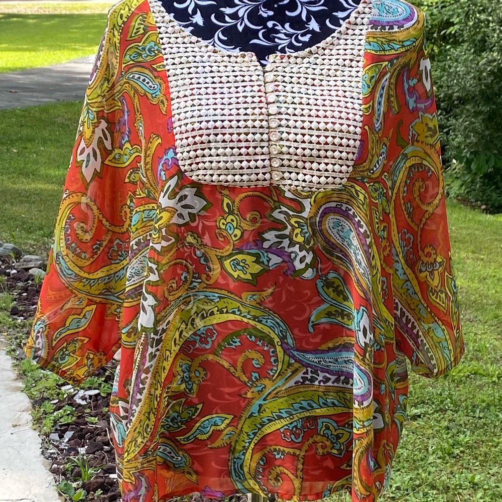 New Directions Weekend Women's Vintage Crochet Shear Multi-Color Blouse Size XL - Picture 7 of 10